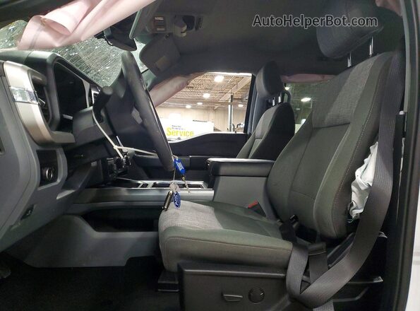 1FT7W2BN7PEE08932 2023 FORD F250 White Vista interior delantera