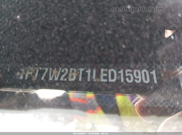 1FT7W2BT1LED15901 2020 FORD F-250 Red Вид підкапотного простору