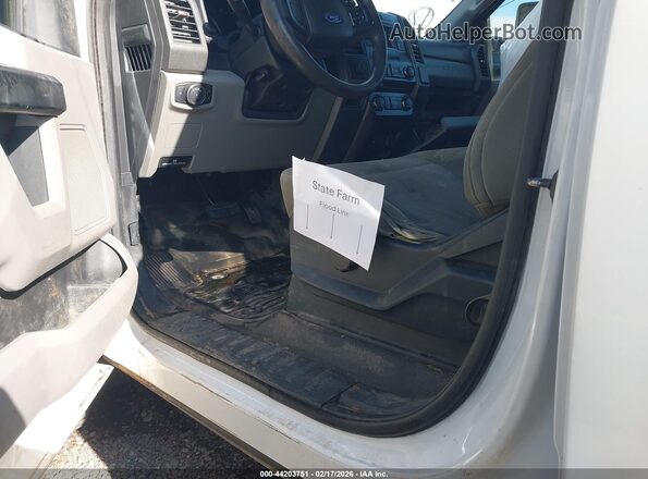 1FT7W2BT2JEB11329 2018 FORD F-250 White Вид задньої частини салону