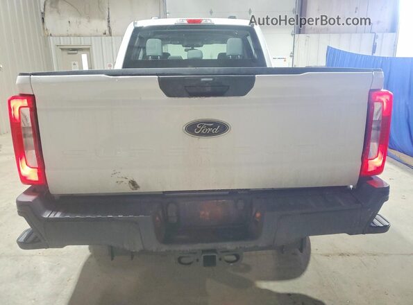 1FT7W2BT3TEC72033 2026 FORD F250 White Widok z tyłu