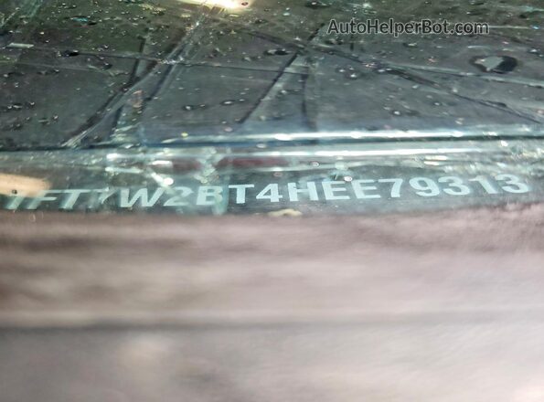 1FT7W2BT4HEE79313 2017 FORD F250 Red Vista del compartimento del motor