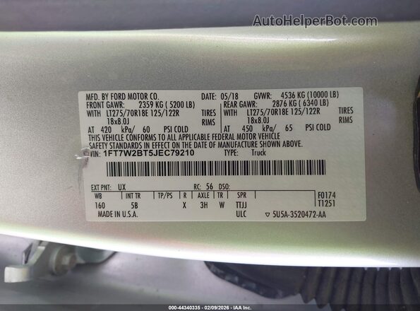 1FT7W2BT5JEC79210 2018 FORD F-250 Silver Widok komory silnika