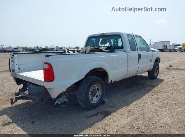 1FT7X2AT0GEA11916 2016 FORD F-250 Белый Задняя правая четверть