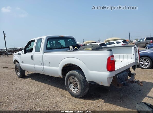 1FT7X2AT0GEA11916 2016 FORD F-250 Белый Панорамный вид салона 360°