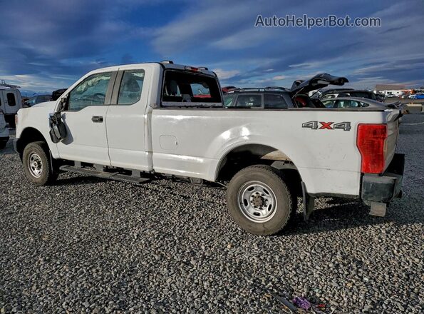 1FT7X2B66NEC75373 2022 FORD F250 White Trasero izquierdo
