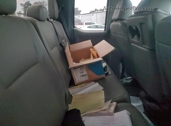 1FT7X2B6XMED45715 2021 FORD F250 White Rear seats view