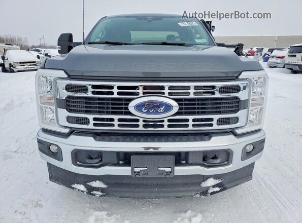 1FT7X2BN2TEC95074 2026 FORD F250 Gray Դիմացի տեսք