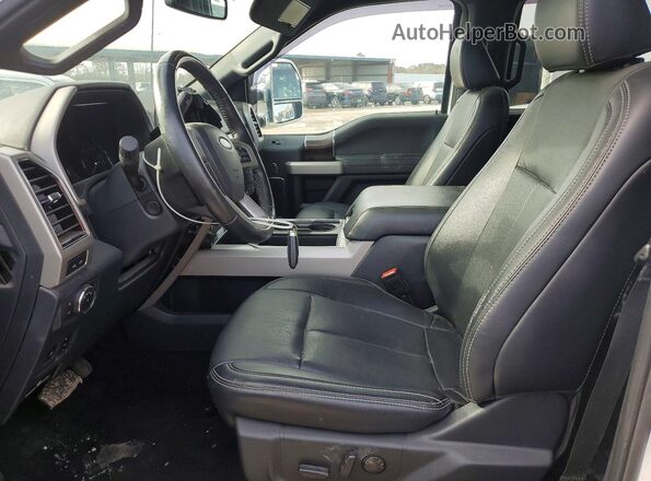 1FT8W3DT0NEF73675 2022 FORD F350 White Widok wnętrza z przodu