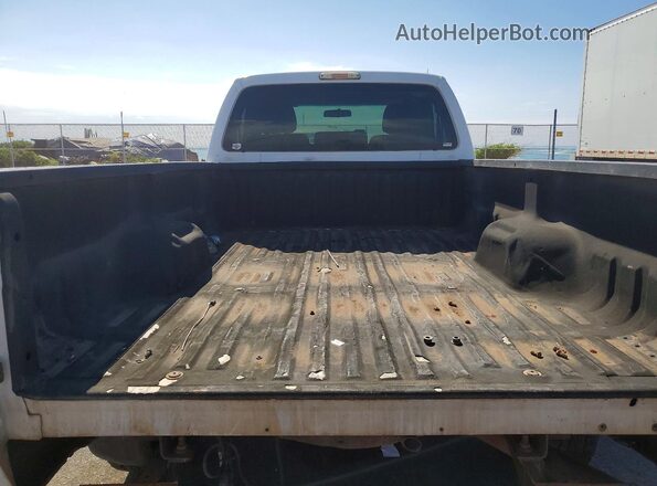 1FTBF2A66GEB53002 2016 FORD F250 White Rear seats view