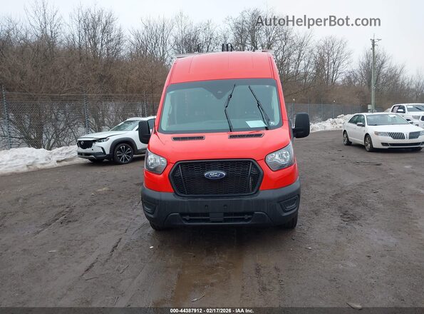 1FTBR1XG0RKB45824 2024 FORD TRANSIT-250 Red უკანა სალონის ხედი