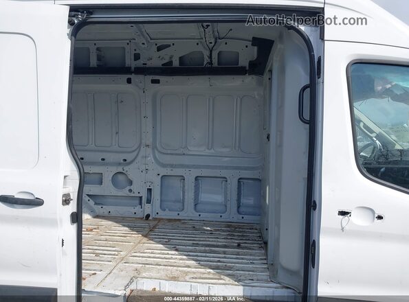 1FTBR3X86PKB01702 2023 FORD TRANSIT-250 White VIN կոդի պիտակի տեսք