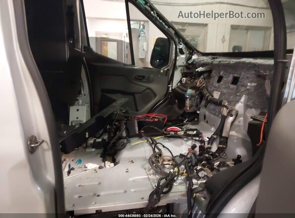 1FTBW1XG1LKB28787 2020 FORD TRANSIT-350 Silver Front interior view