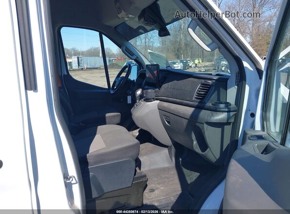 1FTBW3X88NKA22201 2022 FORD TRANSIT-350 White Вид салону спереду