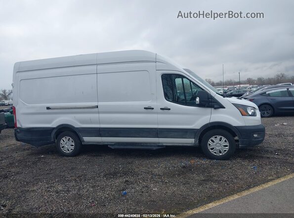 1FTBW3XK4NKA28461 2022 FORD E-TRANSIT-350 CARGO VAN White 360 interior view