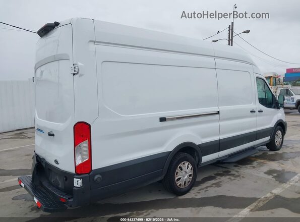 1FTBW3XK7NKA08284 2022 FORD E-TRANSIT-350 CARGO VAN White Rear right