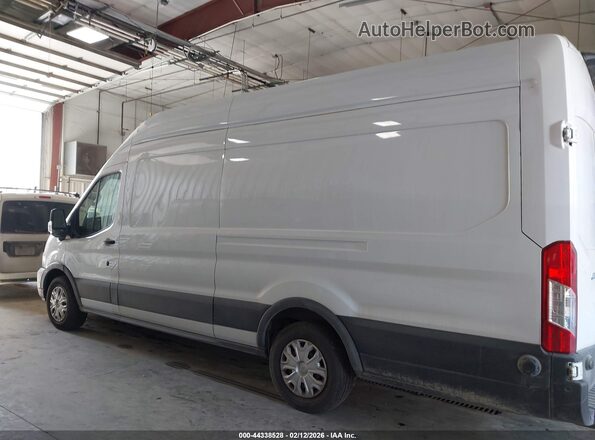 1FTBW3XK8NKA14417 2022 FORD E-TRANSIT-350 CARGO VAN White სალონის 360-გრადუსიანი ხედი