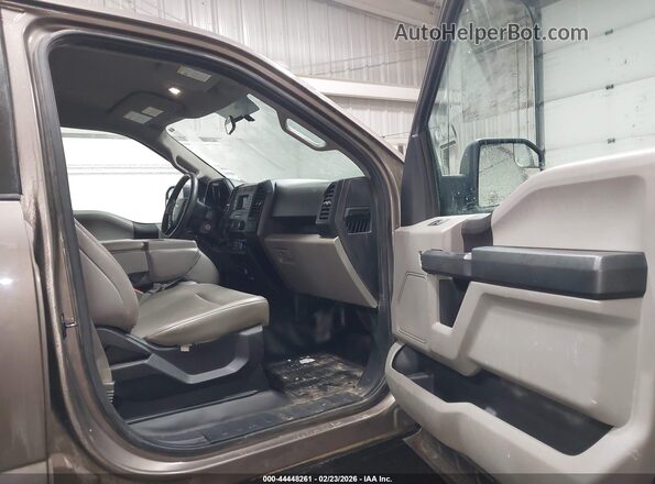 1FTEW1E5XJFD05096 2018 FORD F150 Brown Widok wnętrza z przodu
