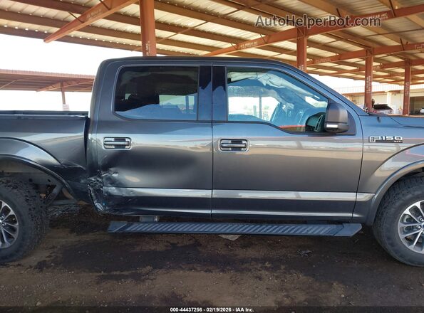 1FTEW1EP2JFE64969 2018 FORD F150 Gray Vista interior trasera