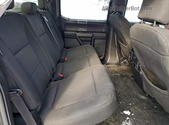 1FTFW1E5XJFE30295 2018 FORD F150 Gray Widok tylnych siedzeń