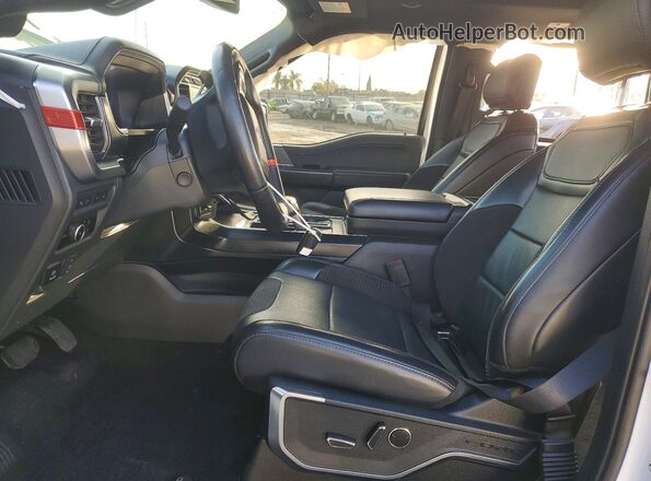 1FTFW1RG1PFB75976 2023 FORD F150 White Vista interior delantera