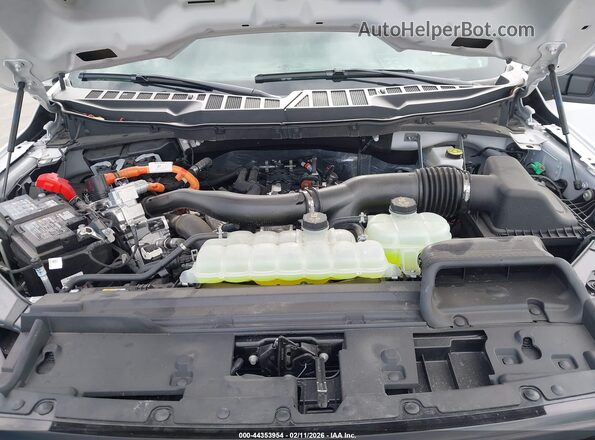 1FTFW3LD2SFB95270 2025 FORD F150 White წინა სალონის ხედი