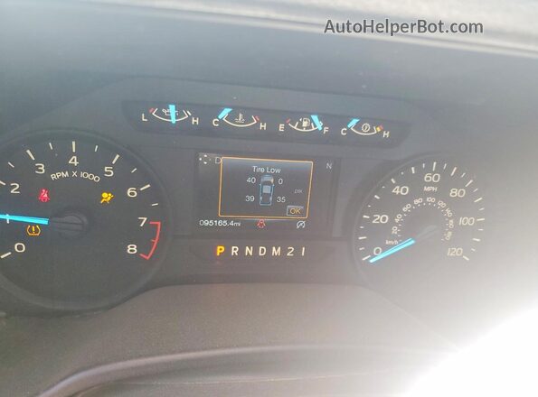 1FTMF1CBXKKE44173 2019 FORD F150 White 