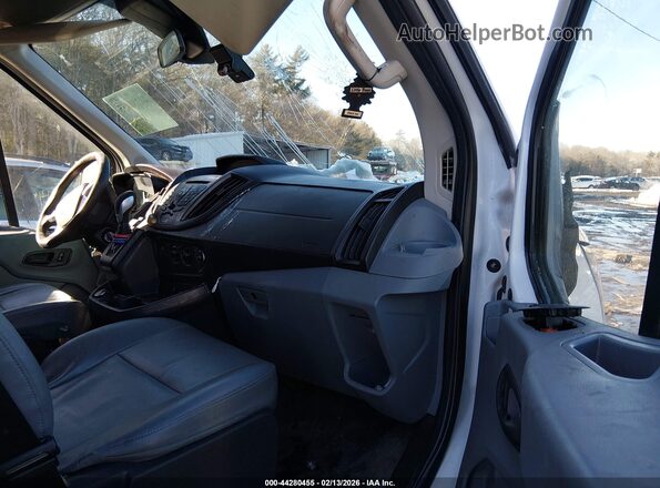 1FTYR2CM6KKB54920 2019 FORD TRANSIT-250 White Widok wnętrza z przodu