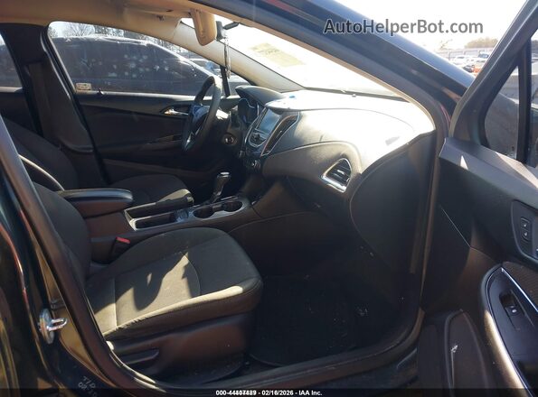 1G1BE5SMXJ7114595 2018 CHEVROLET CRUZE Gray Вид салону спереду