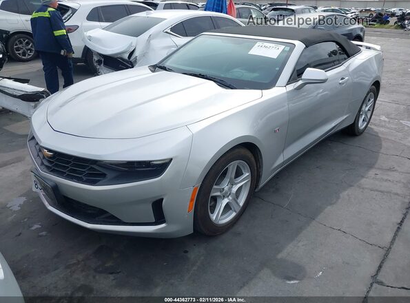 1G1FB3DS3K0144607 2019 CHEVROLET CAMARO Серебряный Передняя левая четверть