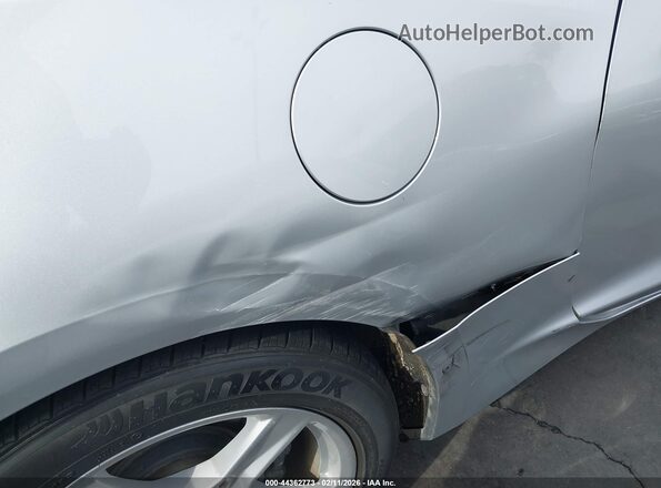 1G1FB3DS3K0144607 2019 CHEVROLET CAMARO Серебряный Вид щитка приборов
