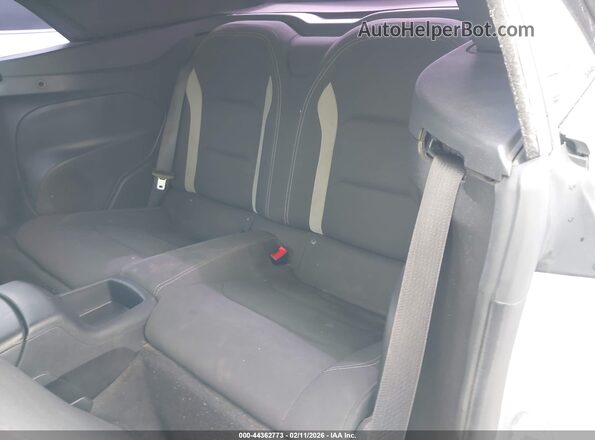 1G1FB3DS3K0144607 2019 CHEVROLET CAMARO Серебряный 