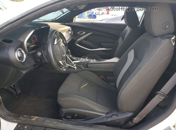 1G1FF1R79H0150210 2017 CHEVROLET CAMARO White Սալոնի դիմացի տեսք