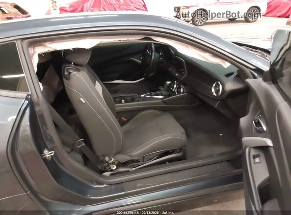 1G1FF1R79P0100745 2023 CHEVROLET CAMARO Gray Front interior view