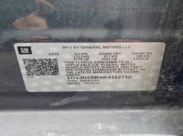 1G1JB5SBXK4112710 2019 CHEVROLET SONIC Charcoal Widok komory silnika