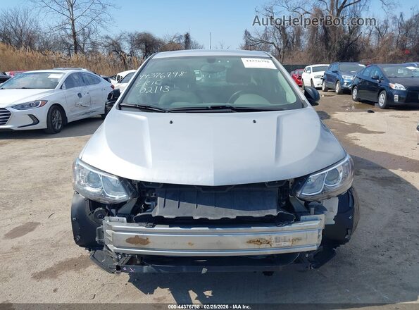 1G1JB5SHXJ4135830 2018 CHEVROLET SONIC Silver Սարքավորումների վահանակի տեսք