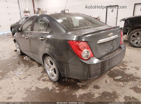 1G1JE5SBXG4135225 2016 CHEVROLET SONIC Gray Trasero izquierdo