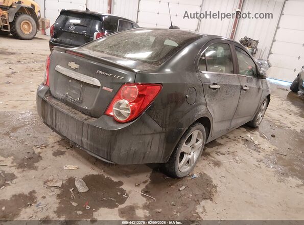 1G1JE5SBXG4135225 2016 CHEVROLET SONIC Gray Trasero derecho
