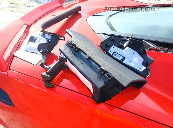 1G1YA2D44M5120118 2021 CHEVROLET CORVETTE Красный 