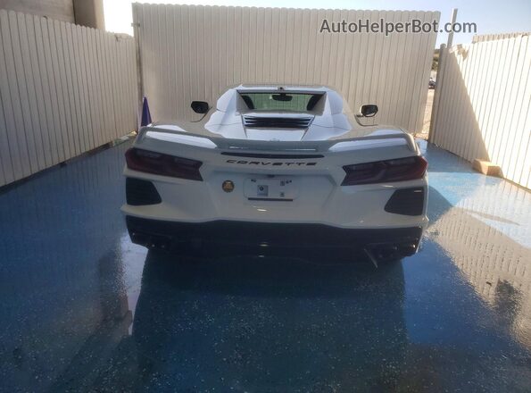 1G1YB3D43M5113955 2021 CHEVROLET CORVETTE White Widok z tyłu