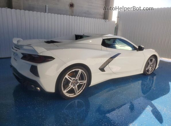 1G1YB3D43M5113955 2021 CHEVROLET CORVETTE White Tył prawy