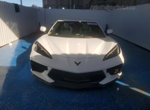 1G1YB3D43M5113955 2021 CHEVROLET CORVETTE White Widok z przodu