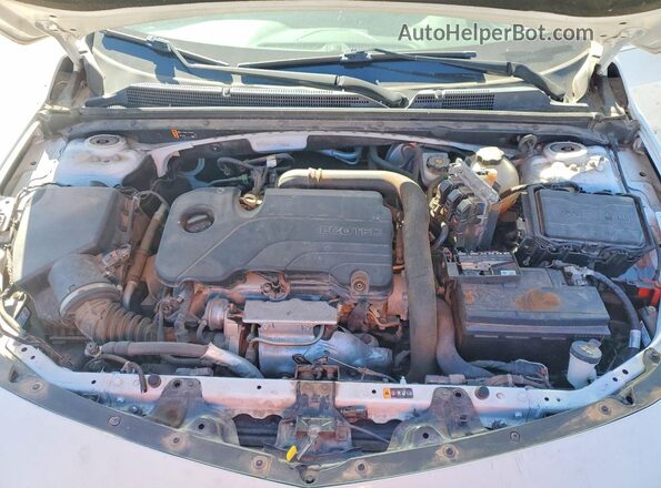 1G1ZC5ST1KF210957 2019 CHEVROLET MALIBU White Вид задньої частини салону