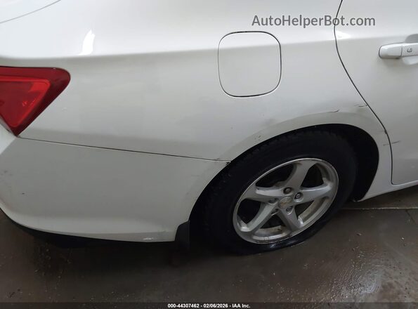 1G1ZC5ST5HF221680 2017 CHEVROLET MALIBU White 