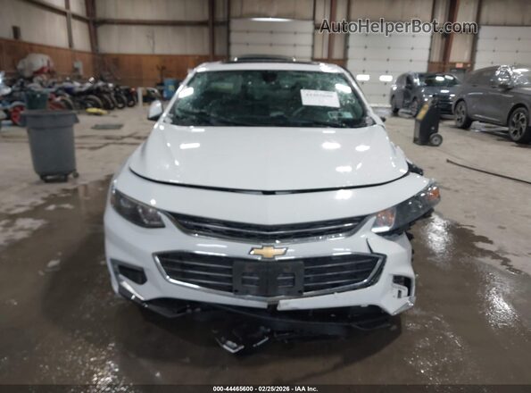 1G1ZD5ST4JF149387 2018 CHEVROLET MALIBU White Widok deski rozdzielczej