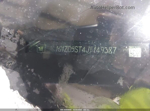 1G1ZD5ST4JF149387 2018 CHEVROLET MALIBU White Widok komory silnika