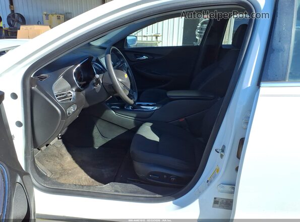 1G1ZD5ST5JF207684 2018 CHEVROLET MALIBU Белый Вид салона спереди