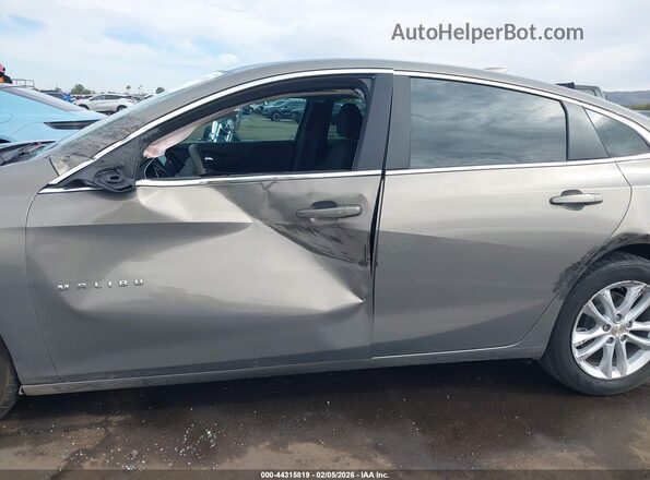 1G1ZD5ST9JF248240 2018 CHEVROLET MALIBU Gray Widok wnętrza z tyłu