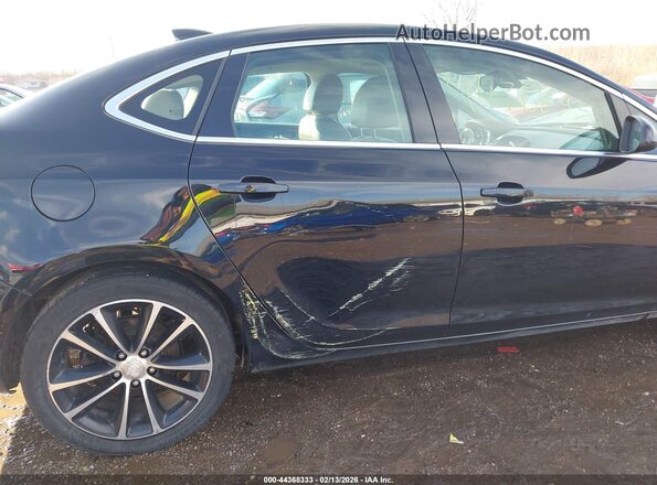 1G4PW5SK3G4137215 2016 BUICK VERANO Black 