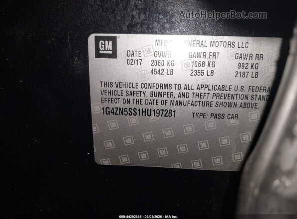 1G4ZN5SS1HU197281 2017 BUICK LACROSSE Black Widok komory silnika