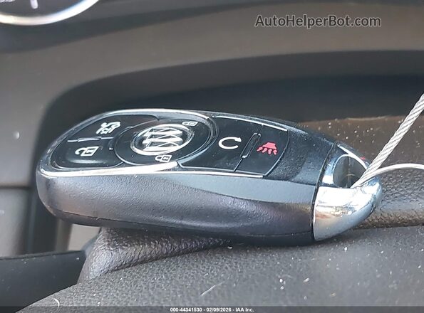 1G4ZP5SS4JU135552 2018 BUICK LACROSSE Серый Вид панели приборов